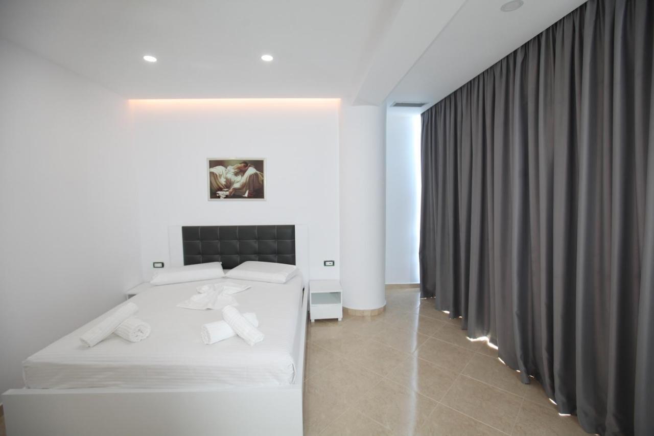 Nika Hotel Sarande Exterior photo