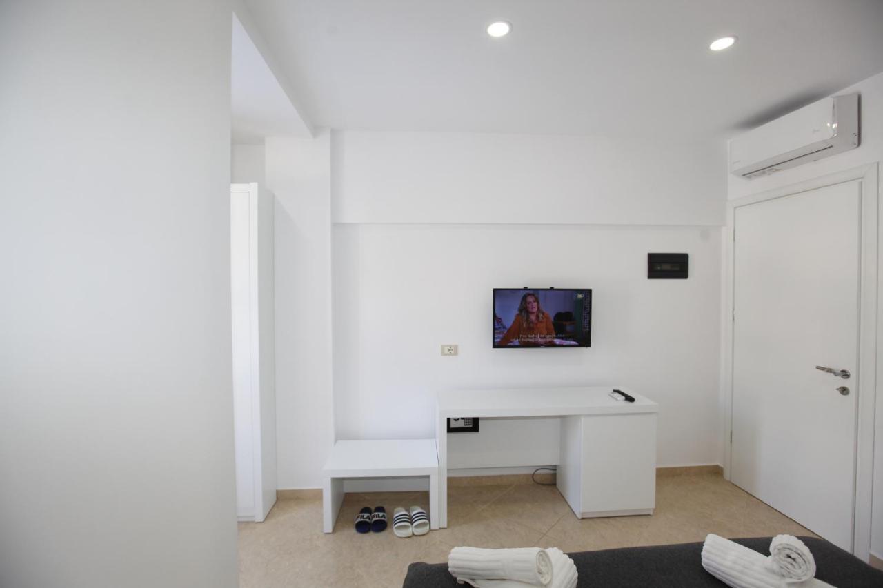 Nika Hotel Sarande Exterior photo