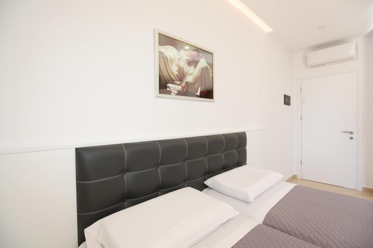 Nika Hotel Sarande Exterior photo